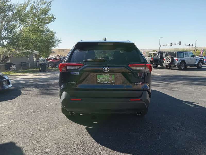 2024 Toyota Rav4 Image 4