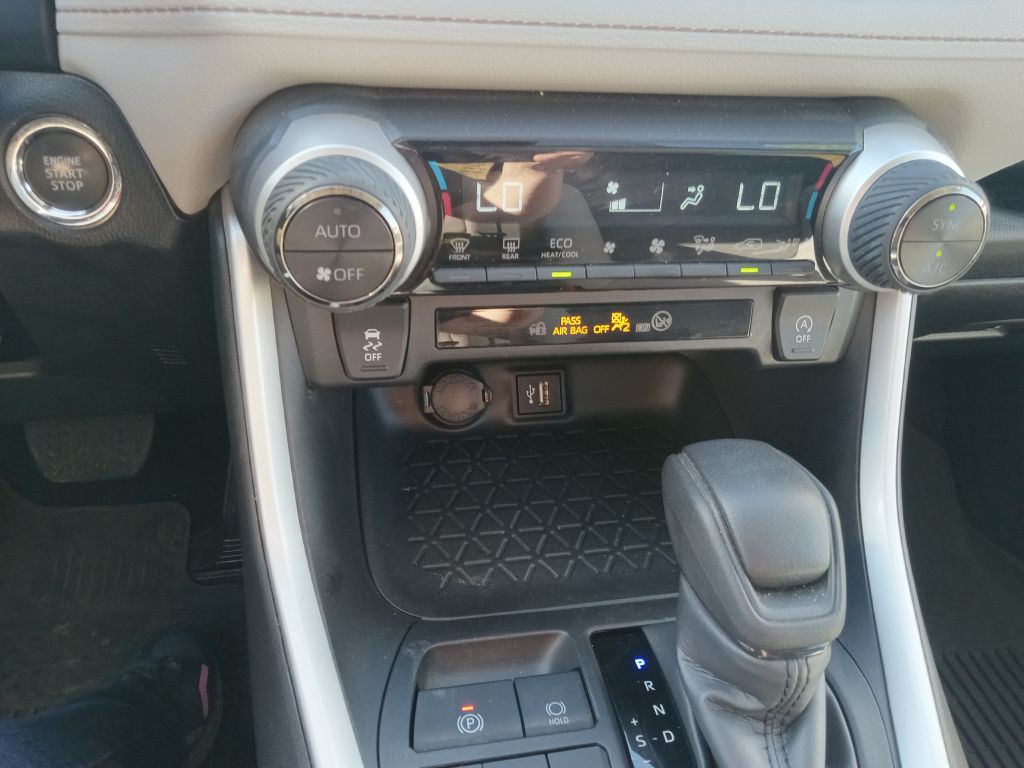 2024 Toyota Rav4 Image 29