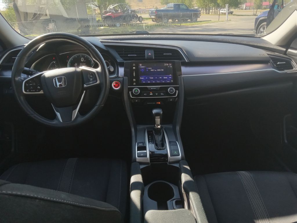 2018 Honda Civic Image 12