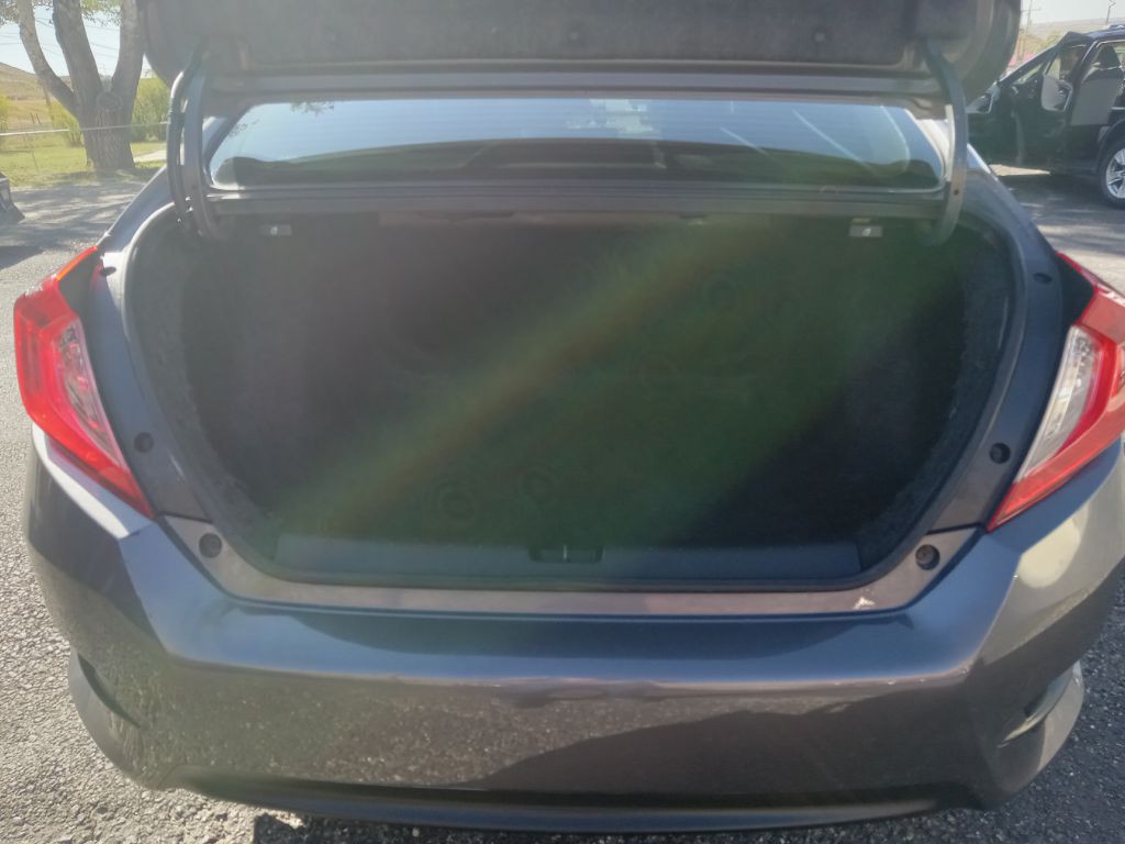 2018 Honda Civic Image 13