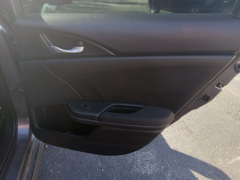 2018 Honda Civic Image 14