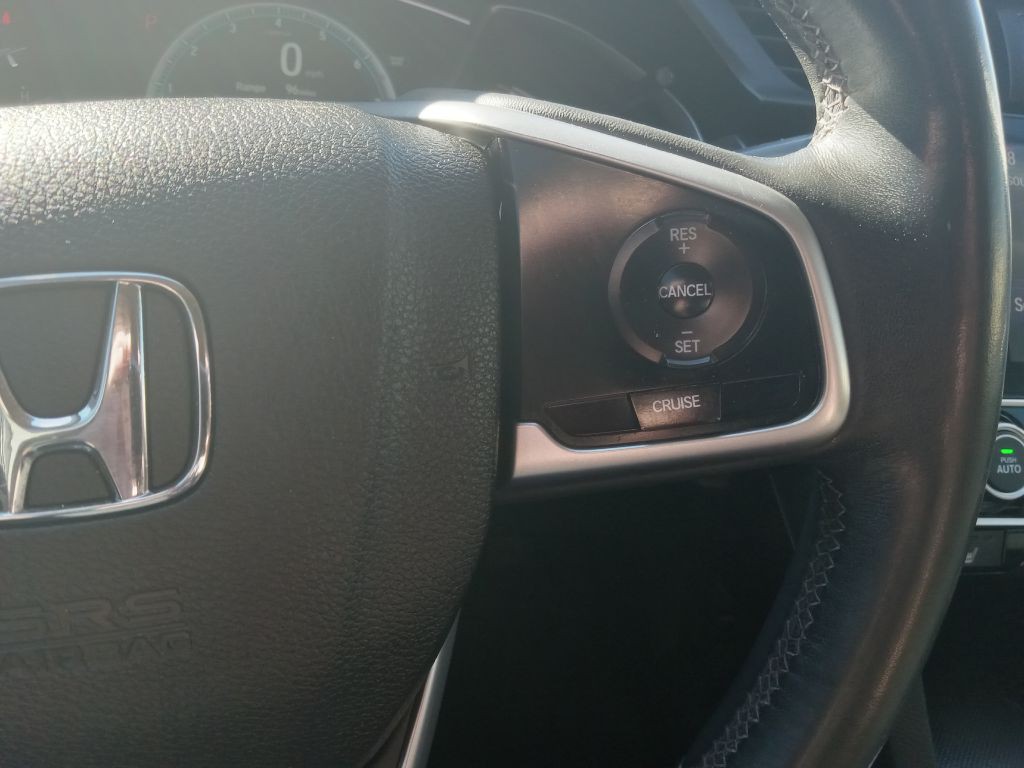 2018 Honda Civic Image 21