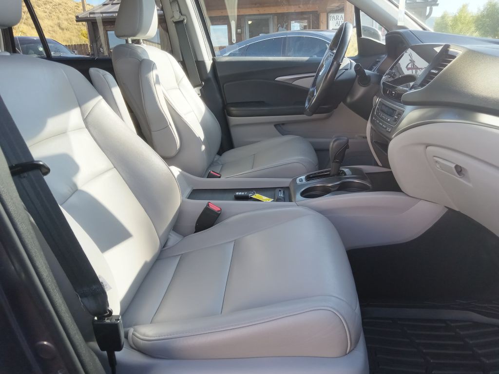 2020 Honda Pilot Image 39