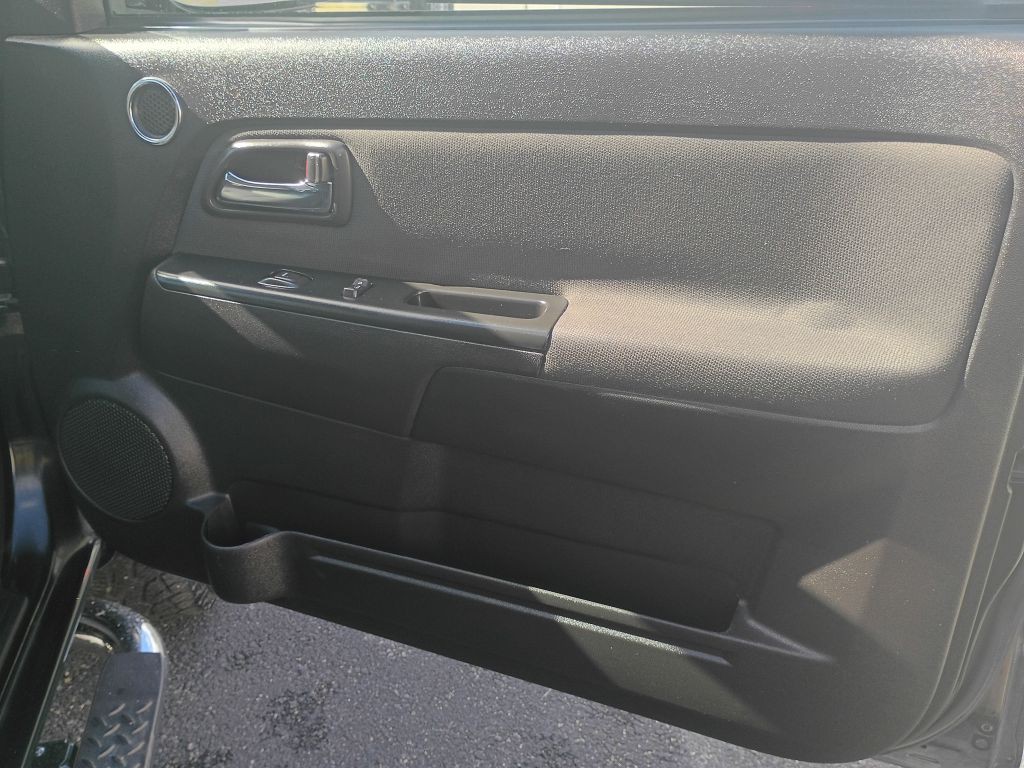 2011 Chevrolet Colorado Image 19