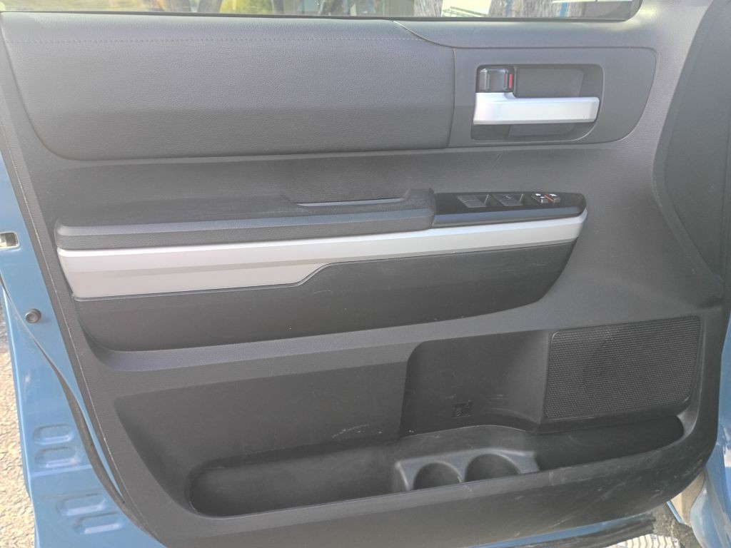 2019 Toyota Tundra Image 11