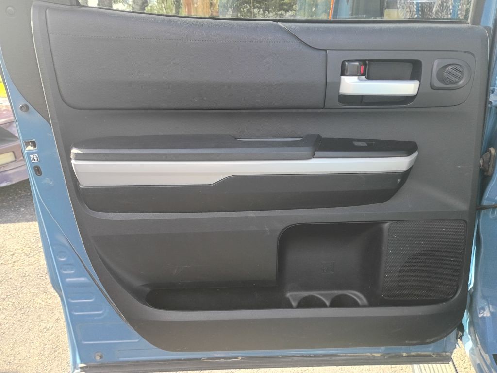 2019 Toyota Tundra Image 13