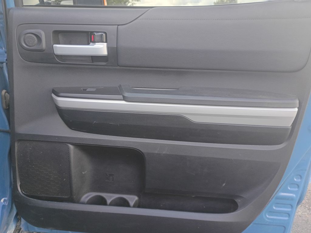 2019 Toyota Tundra Image 17