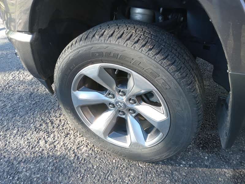 2021 RAM 1500 Image 9