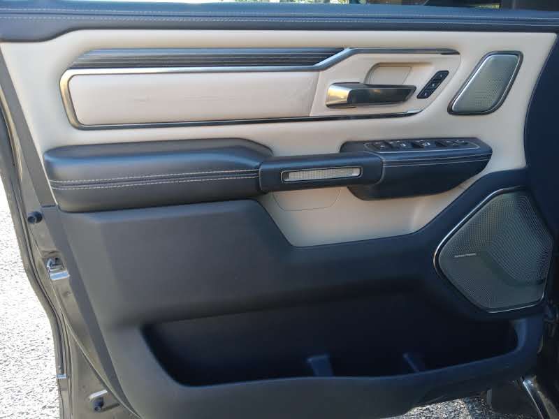 2021 RAM 1500 Image 11