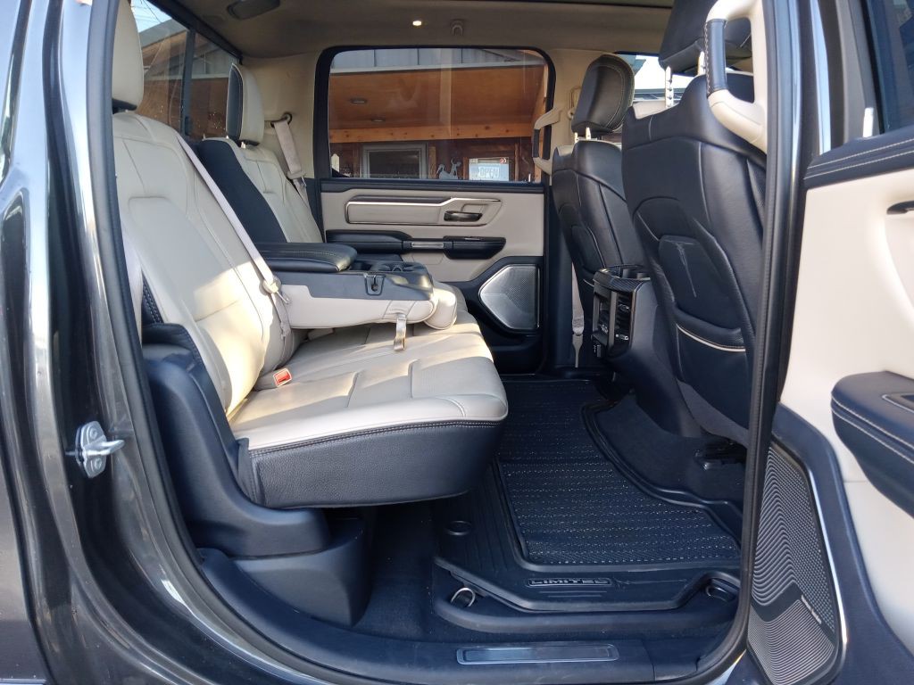 2021 RAM 1500 Image 18