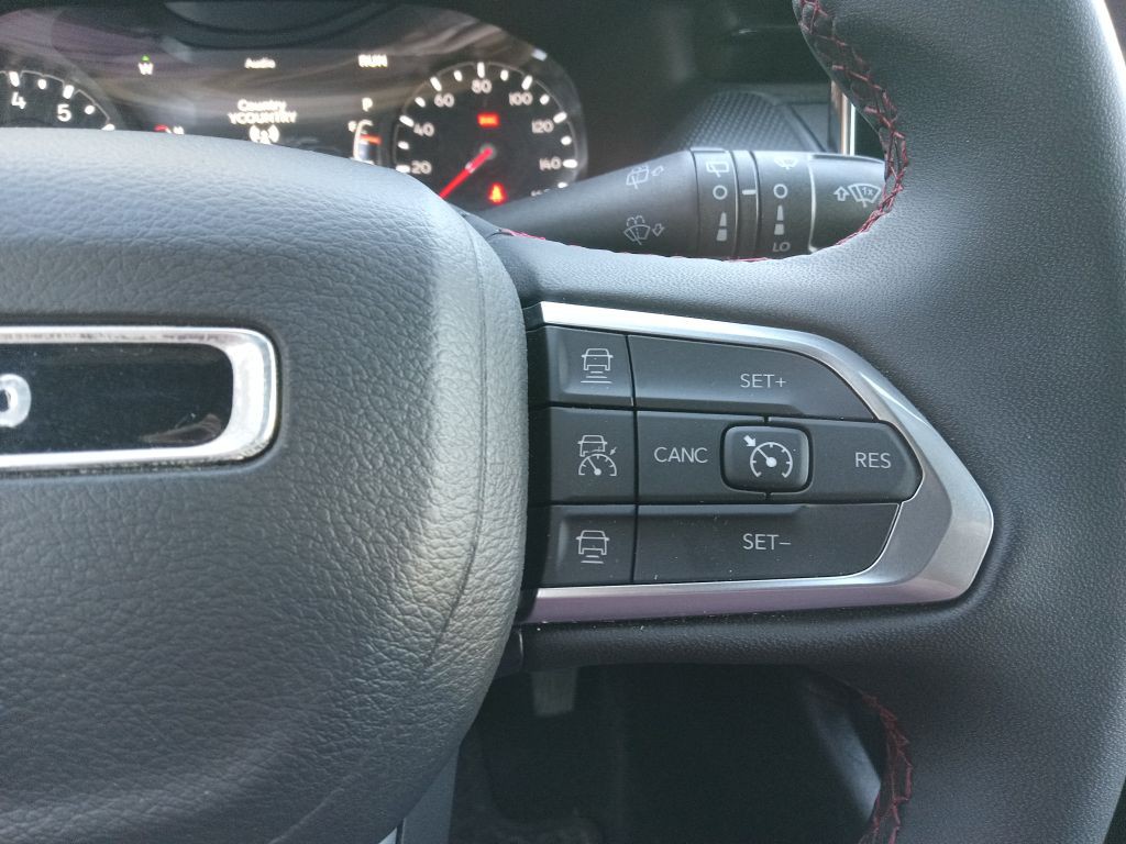 2024 Jeep Compass Image 25