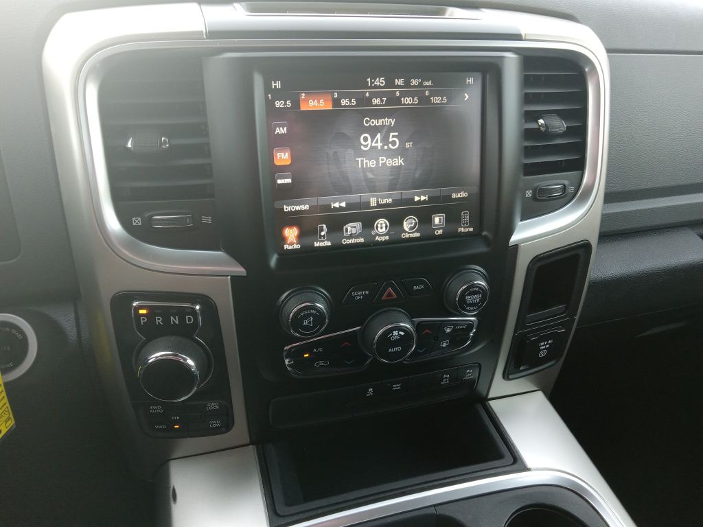 2017 RAM 1500 Image 25