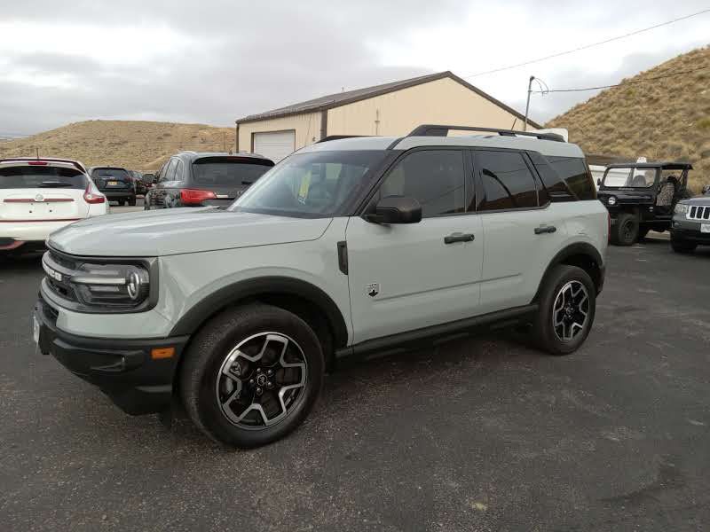 2021 Ford Bronco Image 1