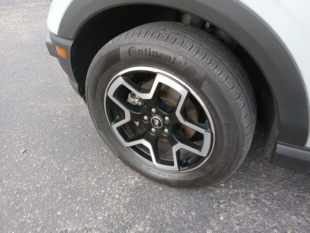 2021 Ford Bronco Image 9