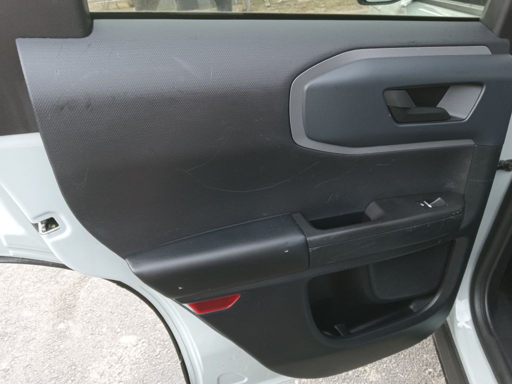 2021 Ford Bronco Image 15