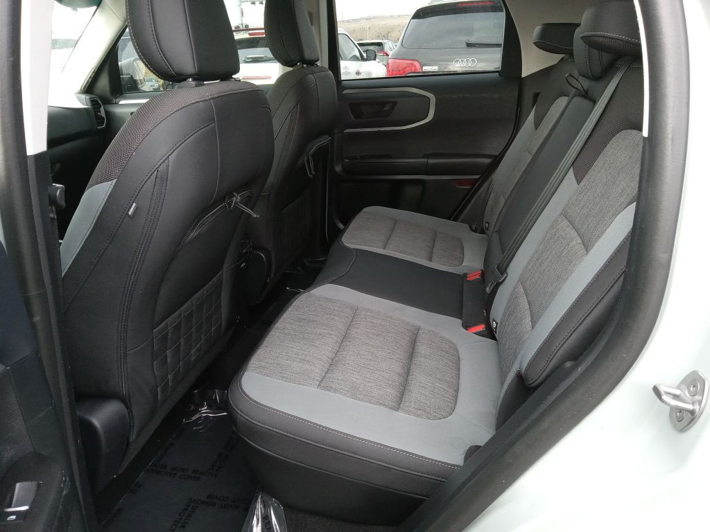 2021 Ford Bronco Image 16