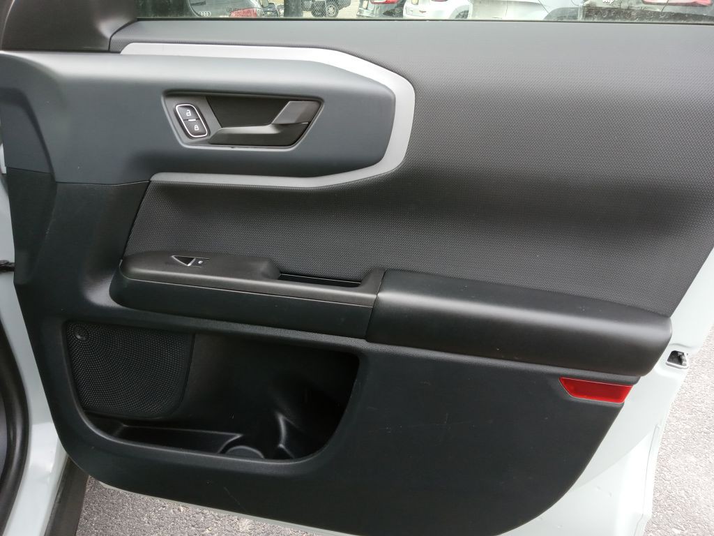 2021 Ford Bronco Image 21