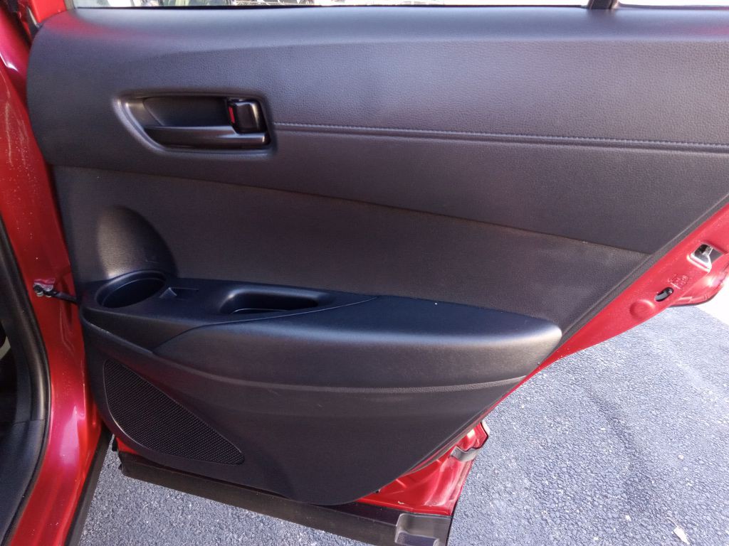 2025 Toyota Corolla Image 16