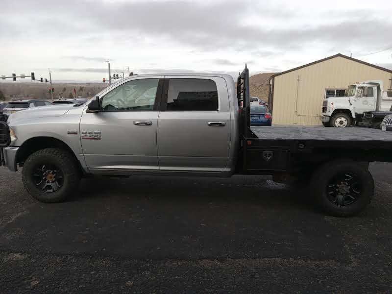 2017 RAM 2500 Image 2