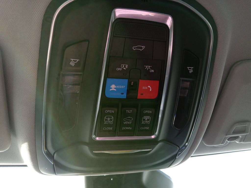 2021 Jeep Grand Cherokee Image 34