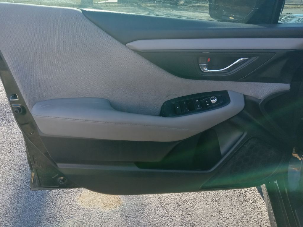 2020 Subaru Legacy Image 4