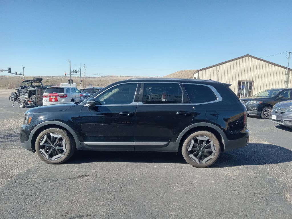 2023 Kia Telluride Image 2