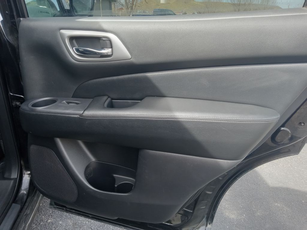 2020 Nissan Pathfinder Image 18