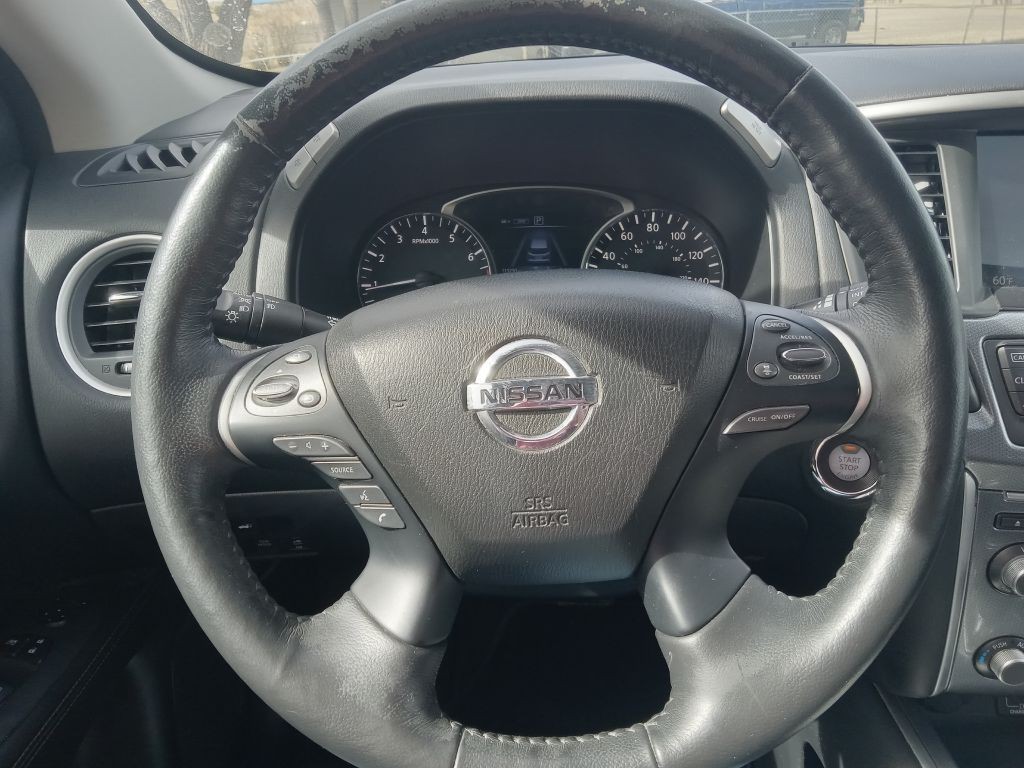 2020 Nissan Pathfinder Image 24