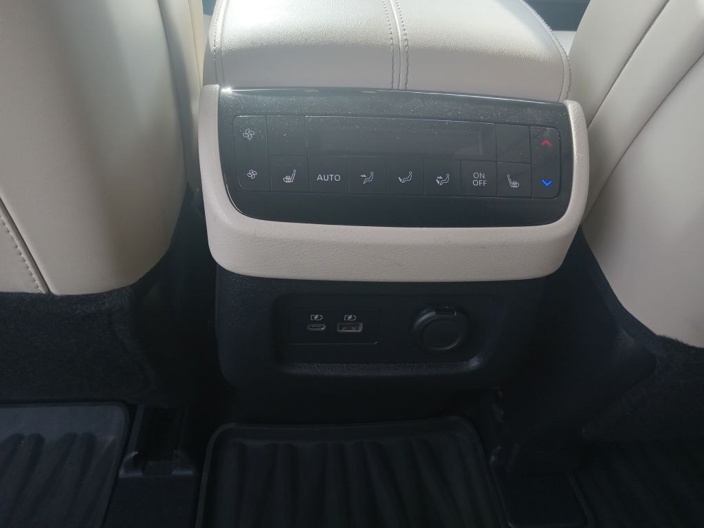 2023 INFINITI QX60 Image 16