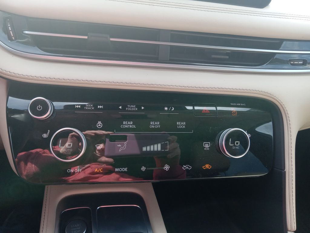 2023 INFINITI QX60 Image 29