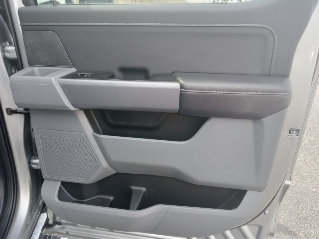 2025 Ford F-150 Image 19
