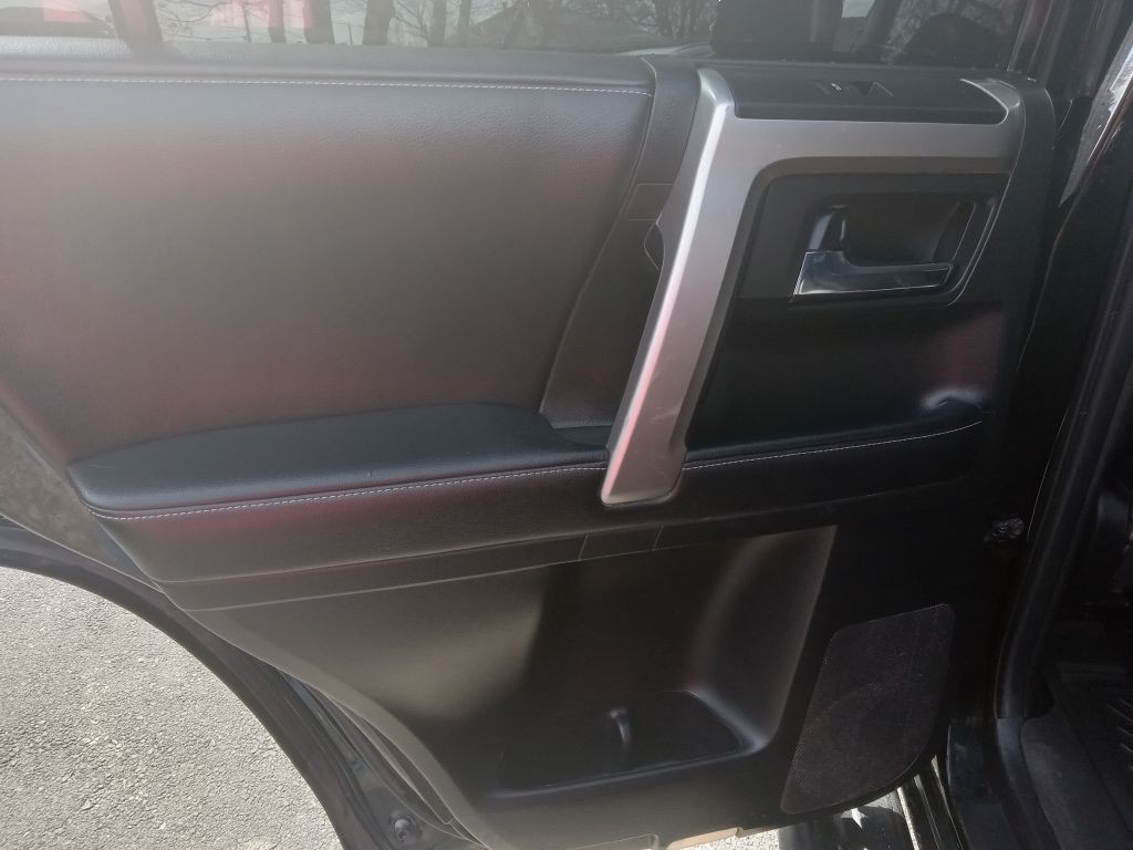 2018 Toyota 4Runner Image 13