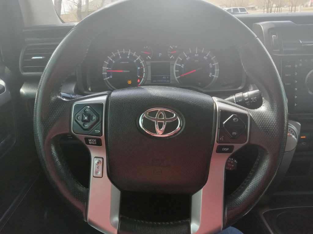 2018 Toyota 4Runner Image 21