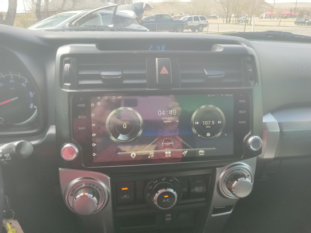 2018 Toyota 4Runner Image 23
