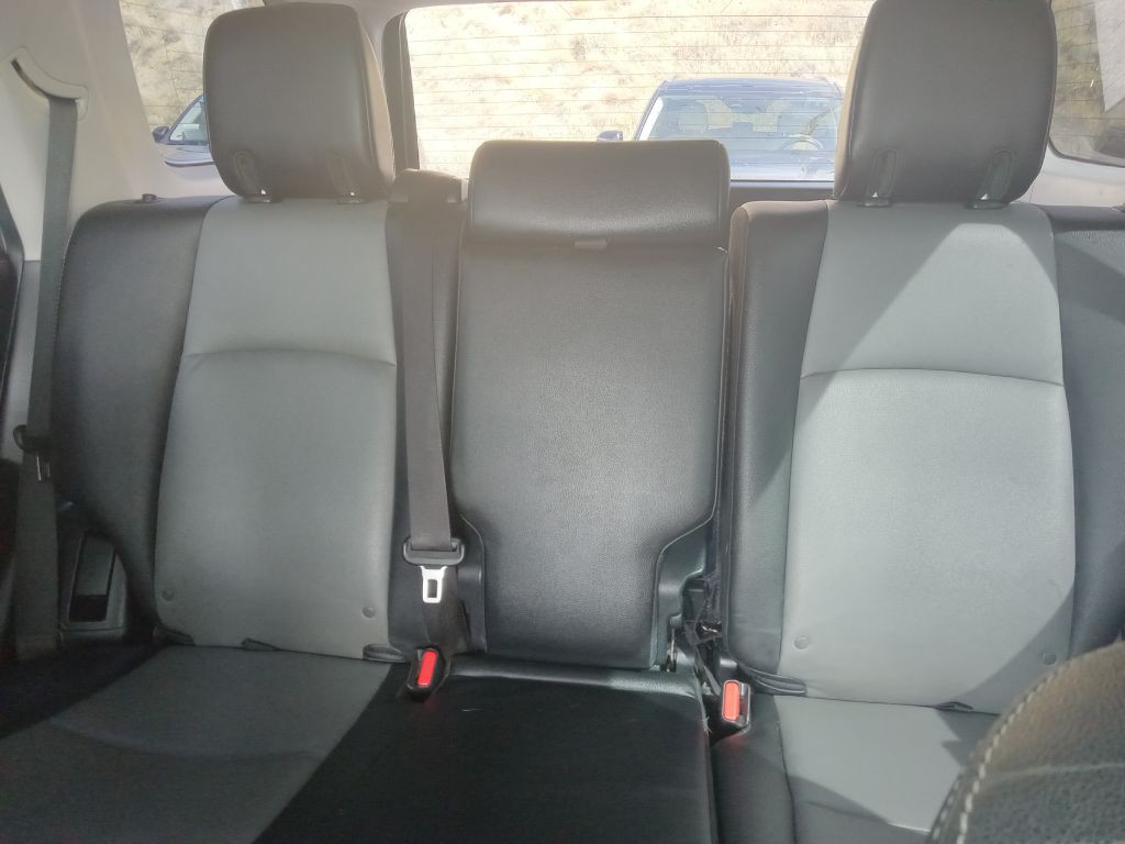 2018 Toyota 4Runner Image 26