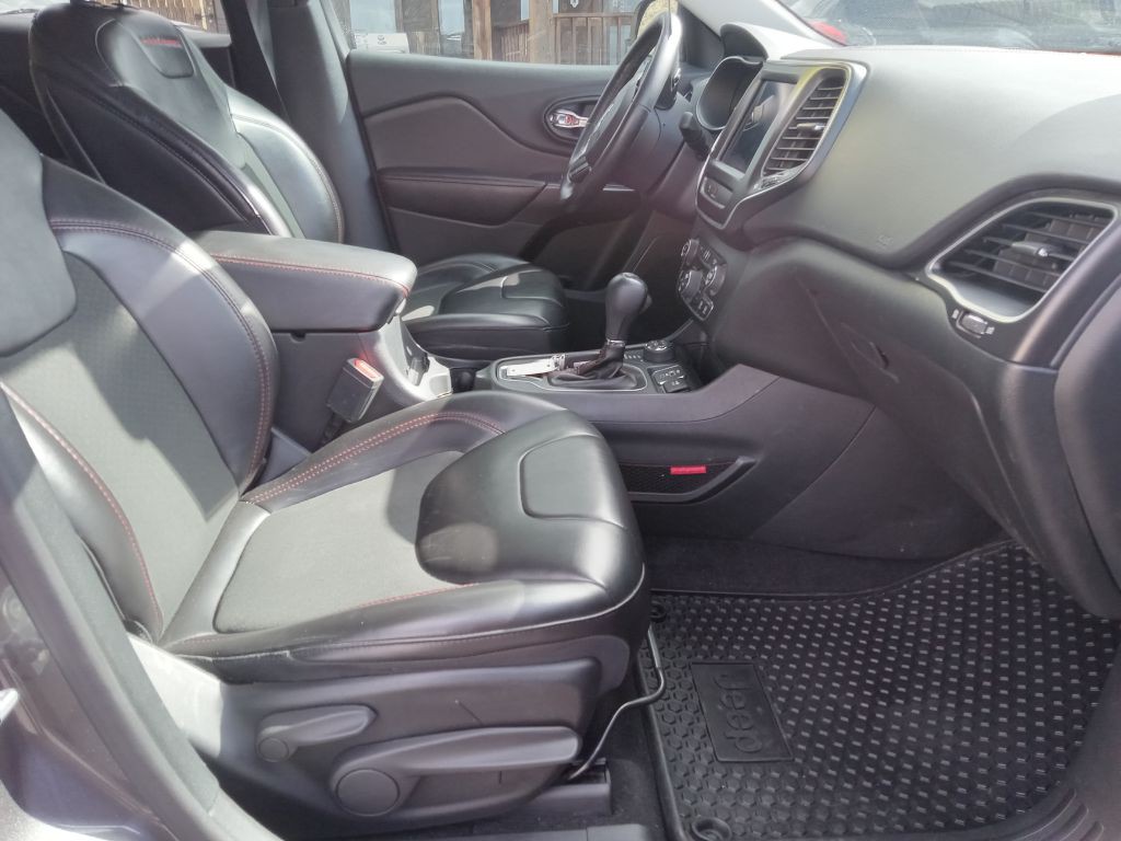 2019 Jeep Cherokee Image 21