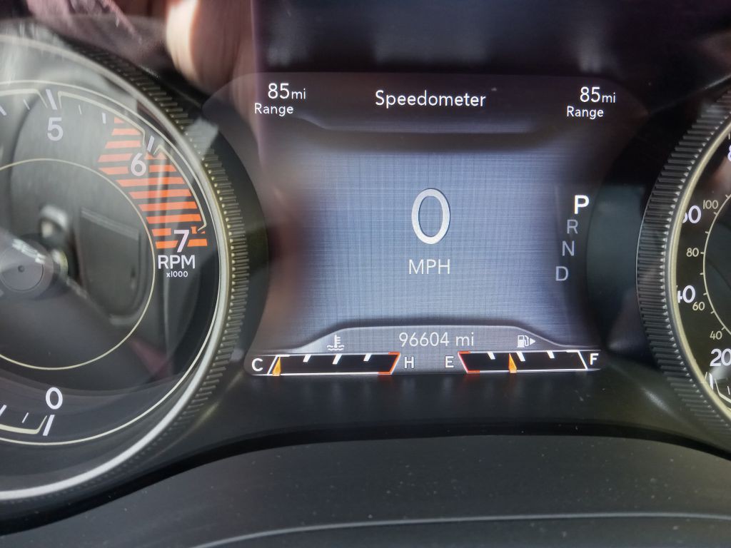 2019 Jeep Cherokee Image 25