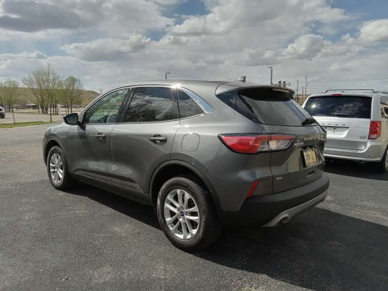 2022 Ford Escape Image 3