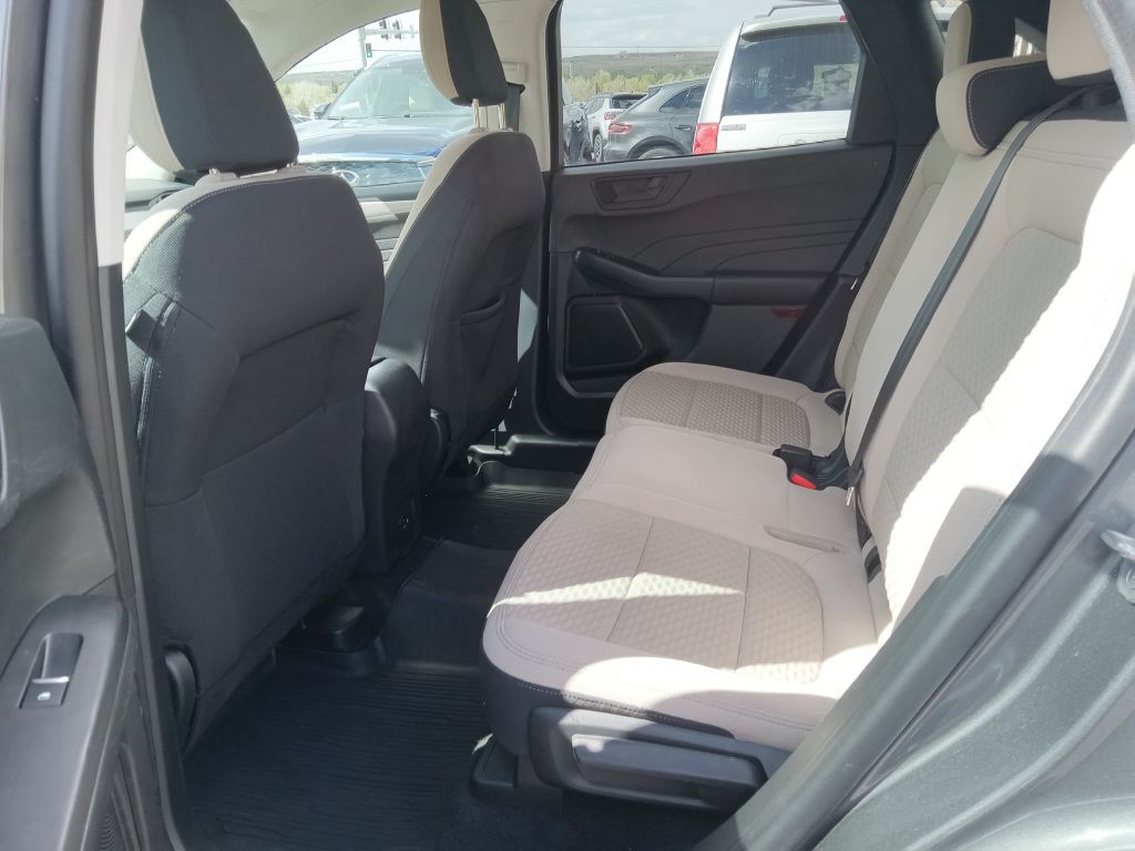2022 Ford Escape Image 14