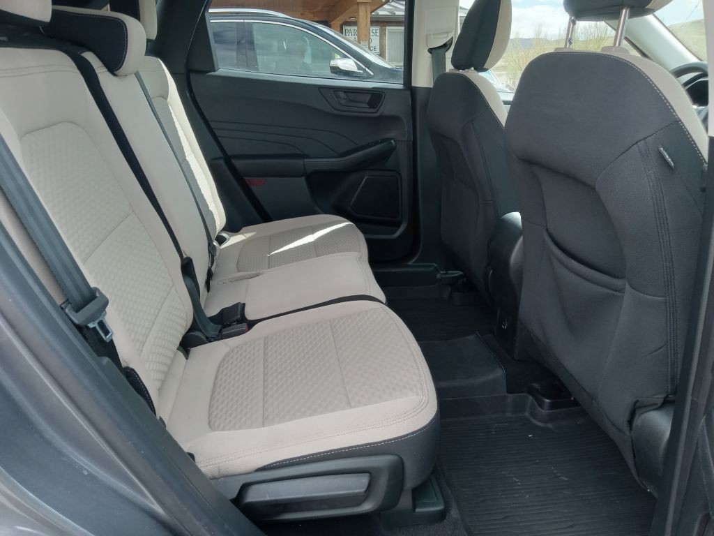2022 Ford Escape Image 18