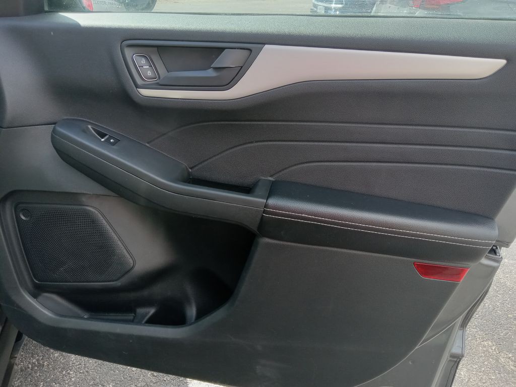 2022 Ford Escape Image 19