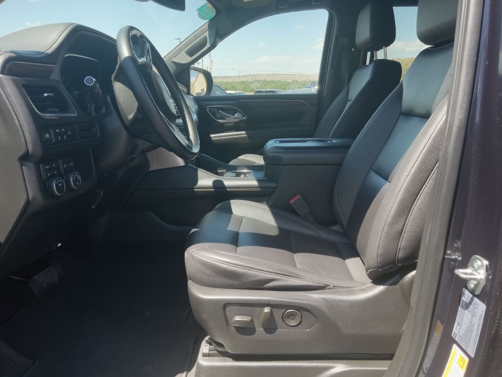 2023 Chevrolet Suburban Image 12