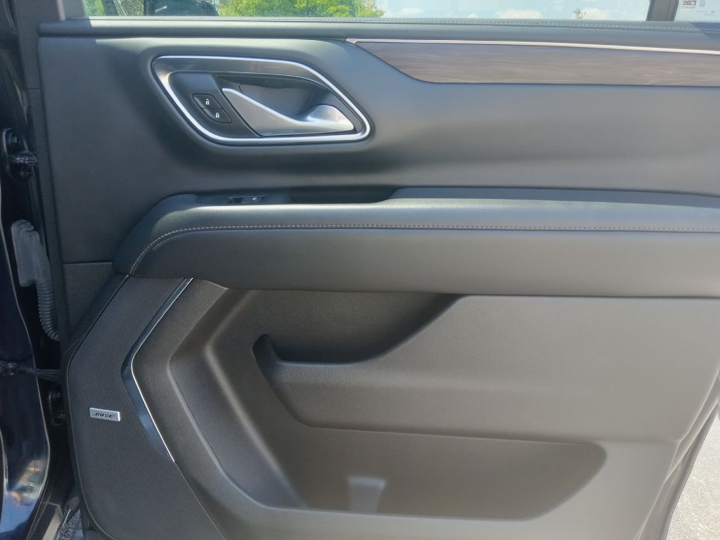 2023 Chevrolet Suburban Image 19