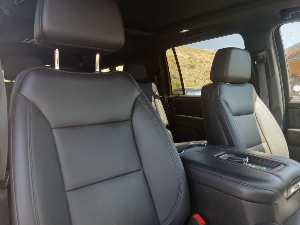 2023 Chevrolet Suburban Image 23