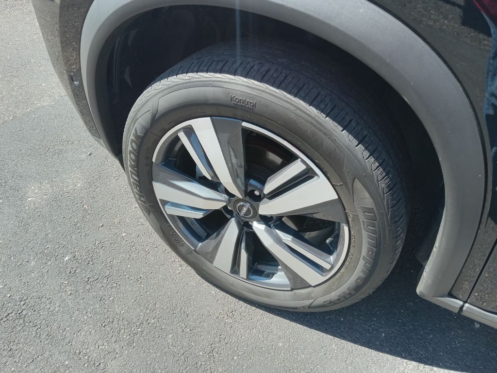 2023 Nissan Rogue Image 9