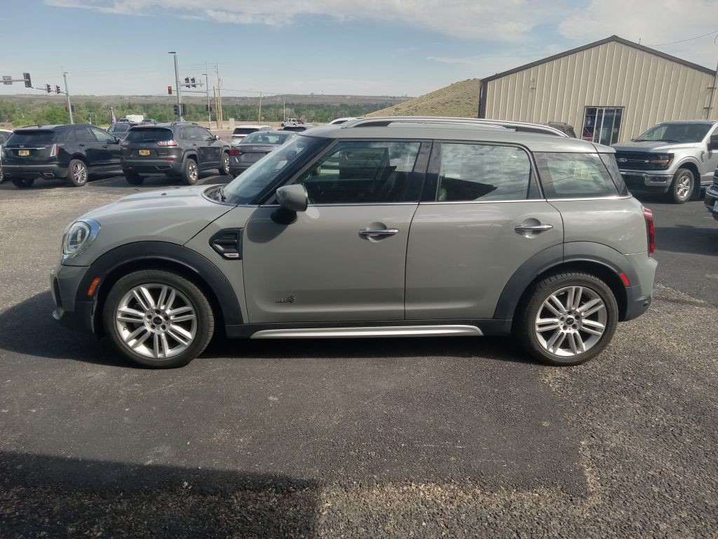 2022 MINI Cooper Image 2