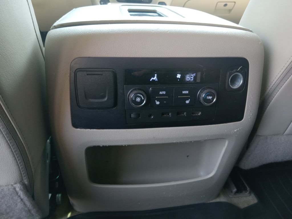 2017 GMC Yukon Image 19
