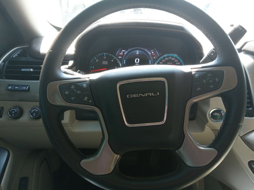 2017 GMC Yukon Image 29