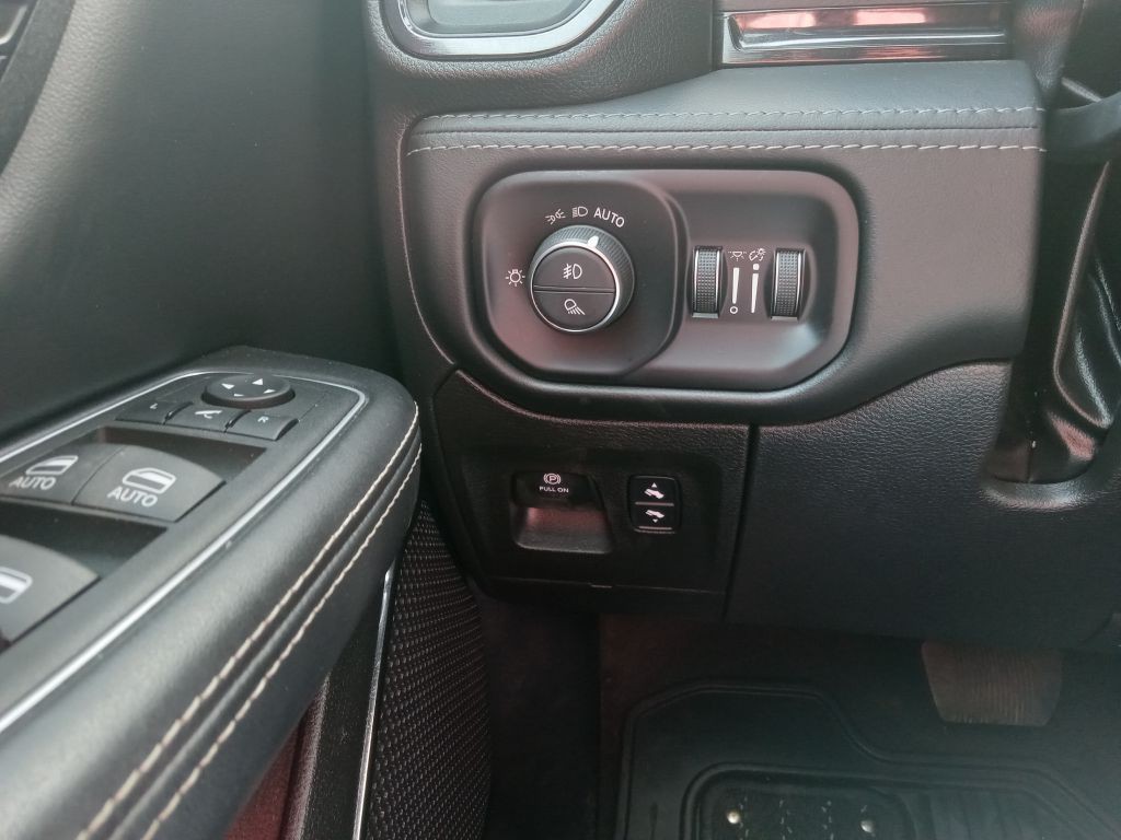 2022 RAM 1500 Image 24