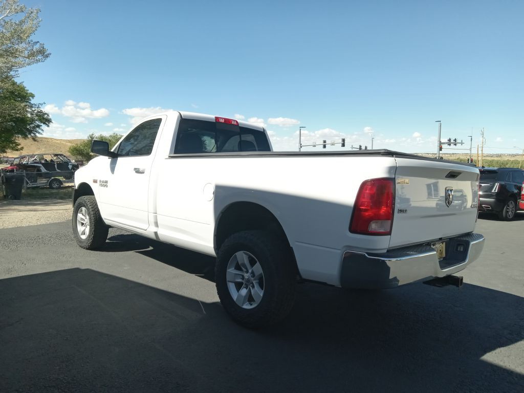 2014 RAM 1500 Image 3